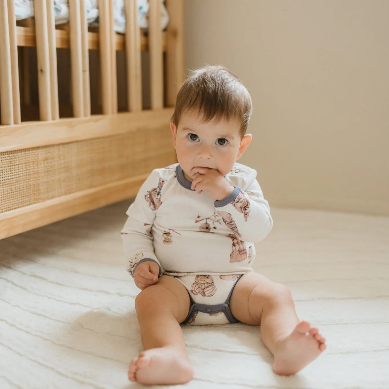 Long Sleeve Bodysuit - Honey Bears