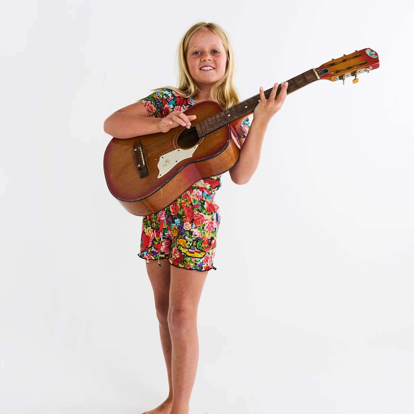 Kip&Co x The Beatles Pepperland Roses Kids Short Sleeve Top and Frill Short Pyjama Set