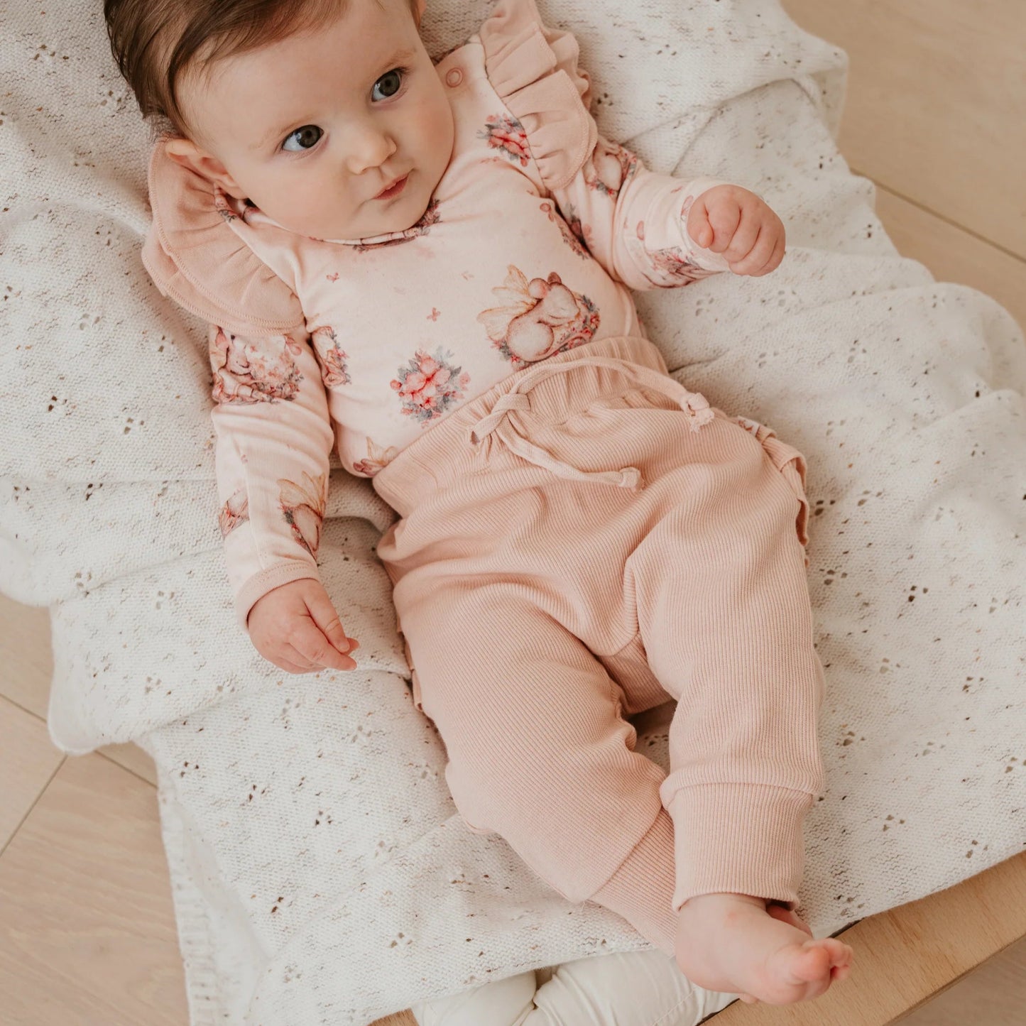 Frilly Slouch Pants in Rose